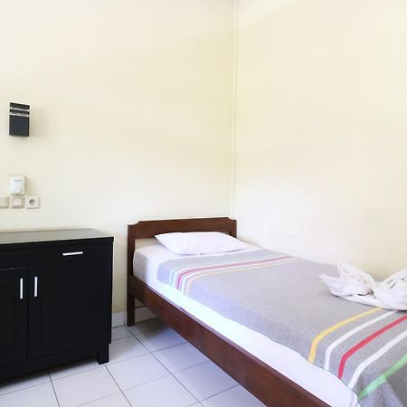 Mekar Jaya Bungalows كوتا المظهر الخارجي الصورة