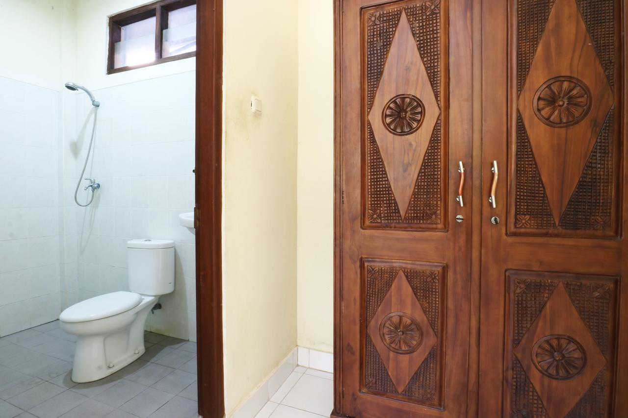 Mekar Jaya Bungalows كوتا المظهر الخارجي الصورة