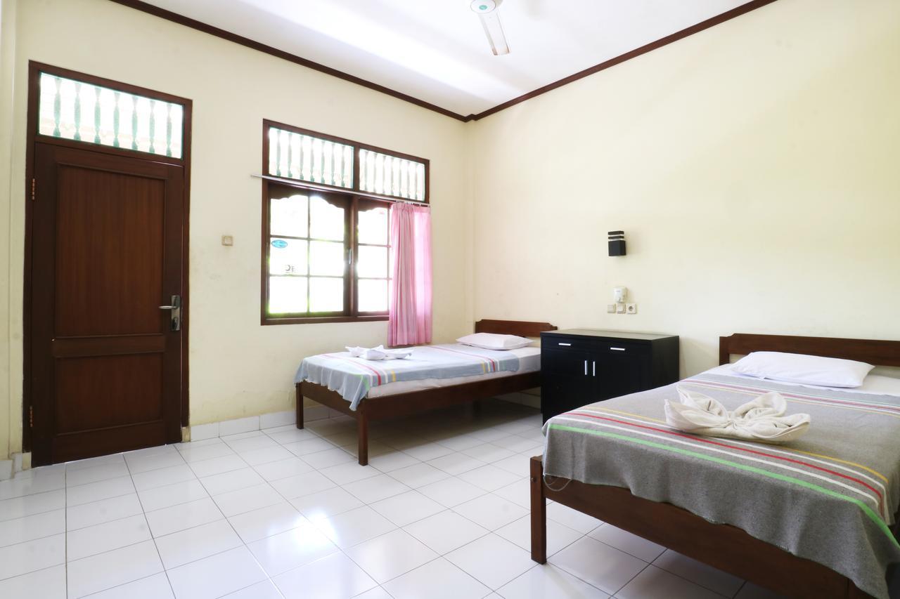 Mekar Jaya Bungalows كوتا المظهر الخارجي الصورة