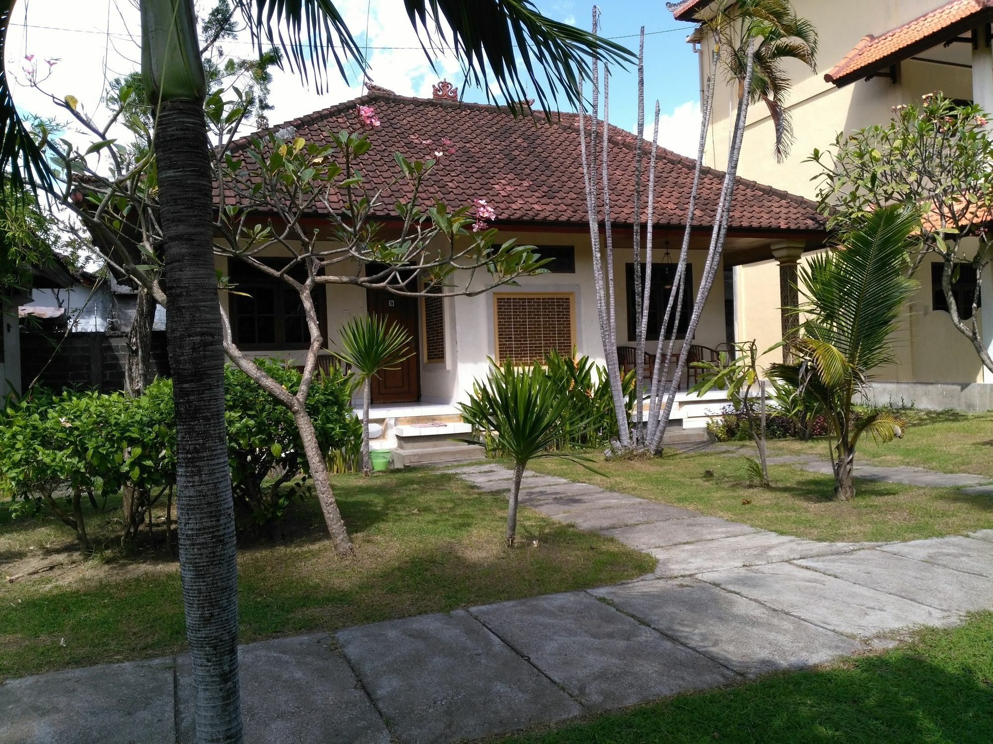 Mekar Jaya Bungalows كوتا المظهر الخارجي الصورة